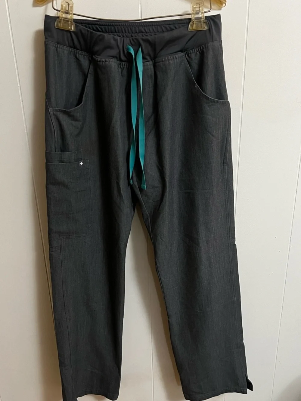 Figs Technical Collection Scrub Set - Picture 6 of 6